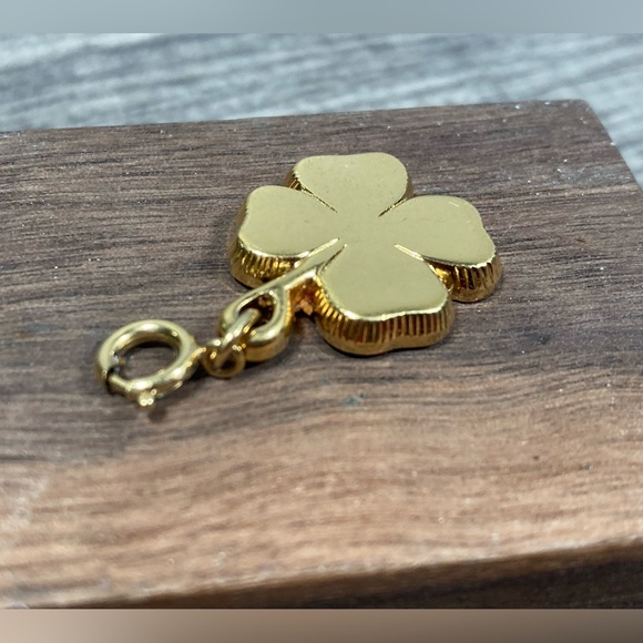 Vintage Monet Gold Four-Leaf Clover Pendant Charm - Picture 3 of 9
